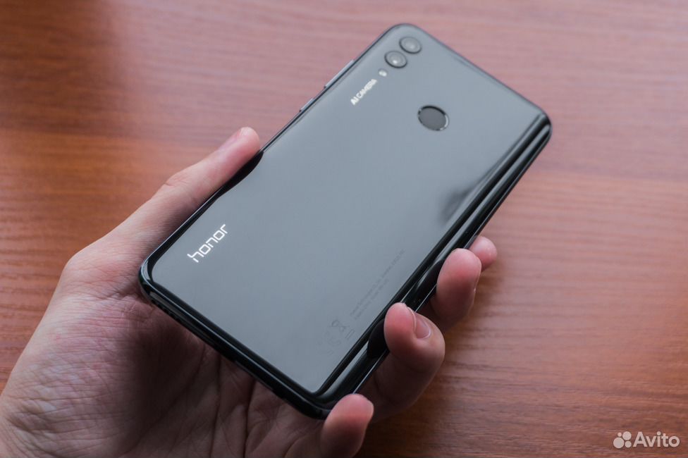 Honor 10 Lite Фото