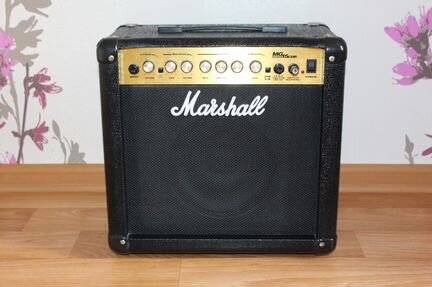 Усилитель гитарный Marshall MG15CDR