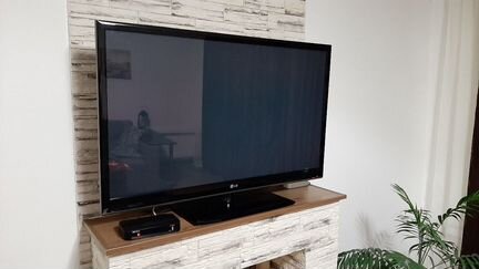 Телевизор LG 50дюймов