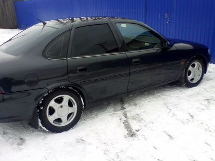 Opel Vectra 1.6 МТ, 1997, 289 932 км