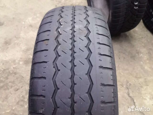 Hankook Radial RA08 215/70 R16