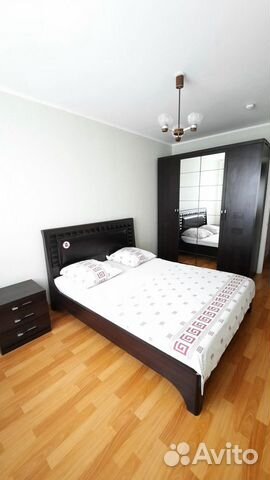 

2-к. квартира, 64 м², 9/10 эт.