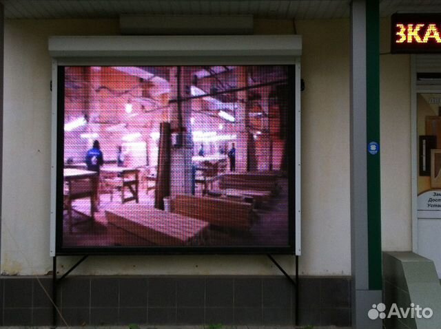 Светодиодный уличный видео экран 2х2.5 м