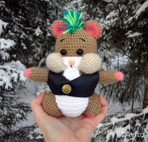 Вязаная мягкая игрушка Монстрик из сказки