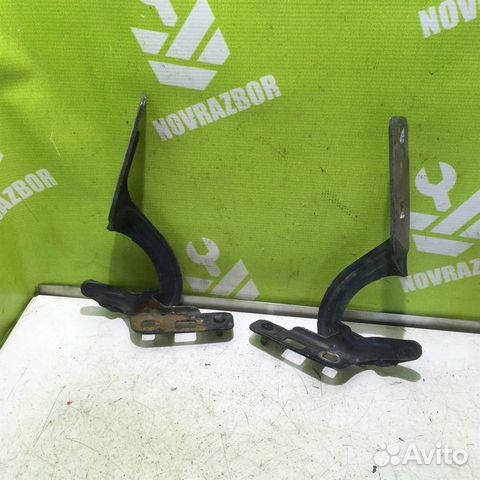 Петля капота Рено Меган