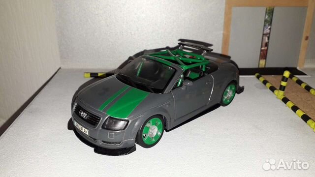 Audi TT Roadster 1/24