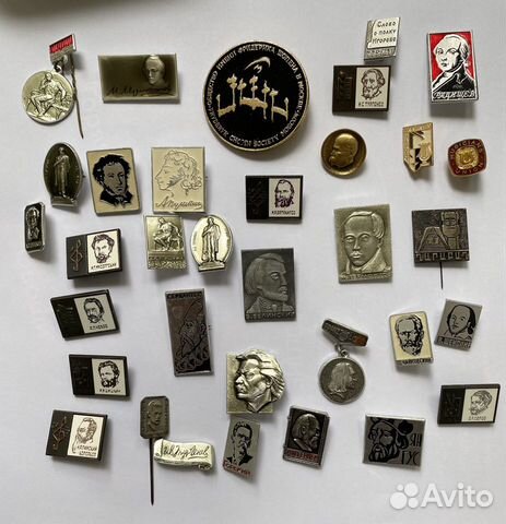 Коллекция значков советского периода