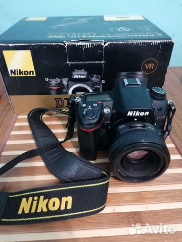 Зеркальный фотоаппарат Nikon d7000 bodi