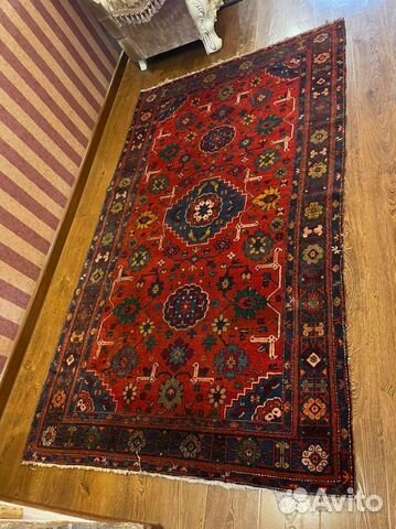 Старинный ковер