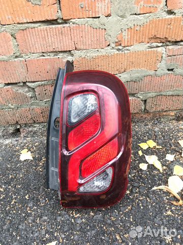 Задний правый фонарь LADA largus