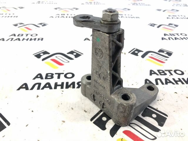 Кронштейн компрессора кондиционера Bmw 6-Series