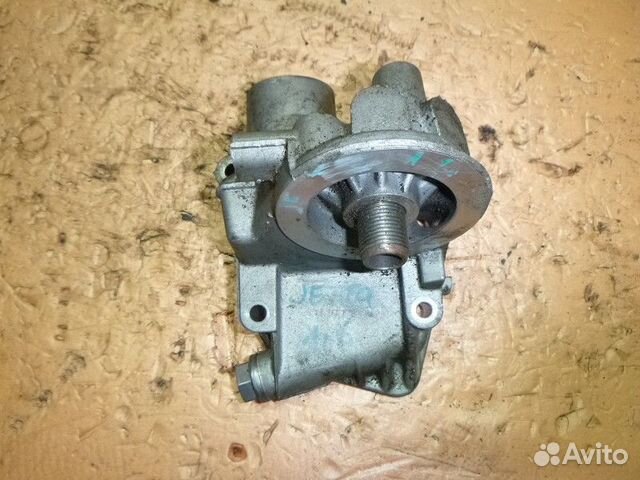 Кронштейн масляного фильтра Volkswagen jetta 2011