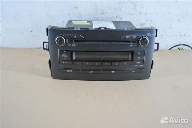 Мультимедиа Toyota Auris 1 поколение 1ZR 2006