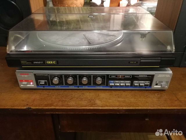 Музыкальный проигрыватель