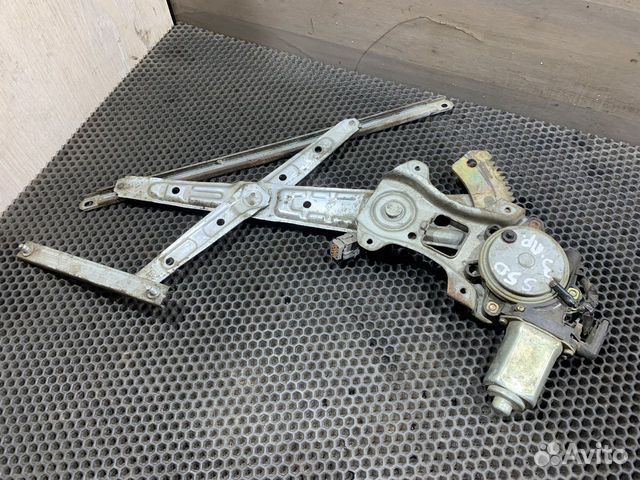 Стеклоподъемник задний правый FX 35 S50 Инфинити