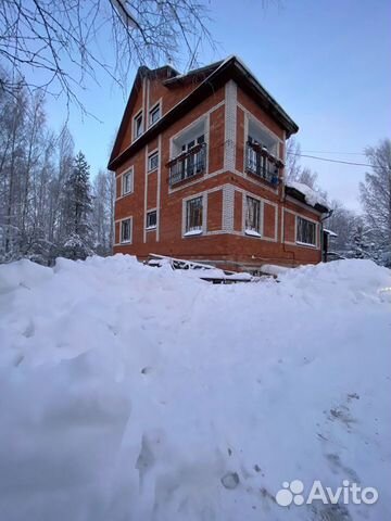 

7-к. коттедж, 300 м²