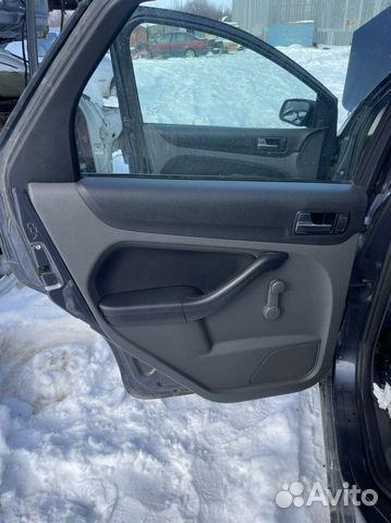 Дверные карты/Обшивки Ford Focus 2