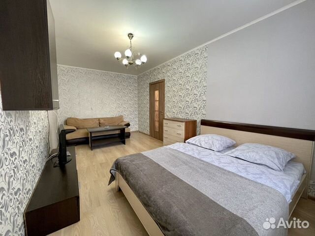 

1-к. квартира, 35 м², 1/10 эт.