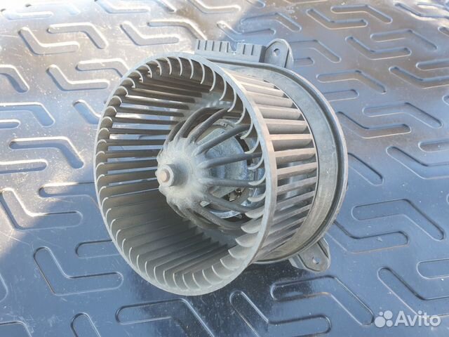 Моторчик отопителя печки Peugeot 406 Пежо 659963H