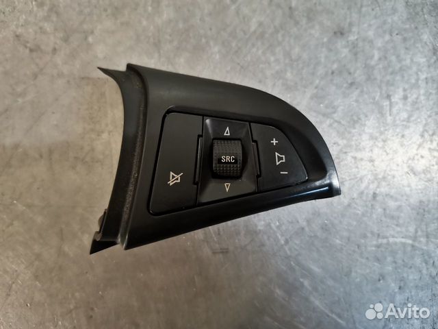 Кнопки управления магнитолой Chevrolet Cruze