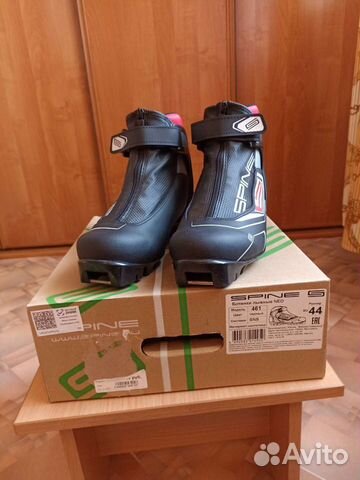 Лыжные ботинки Spine