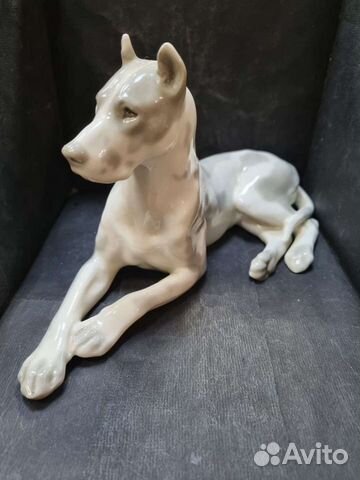 Фарфоровая статуэтка Дог мраморный, ссср. лфз