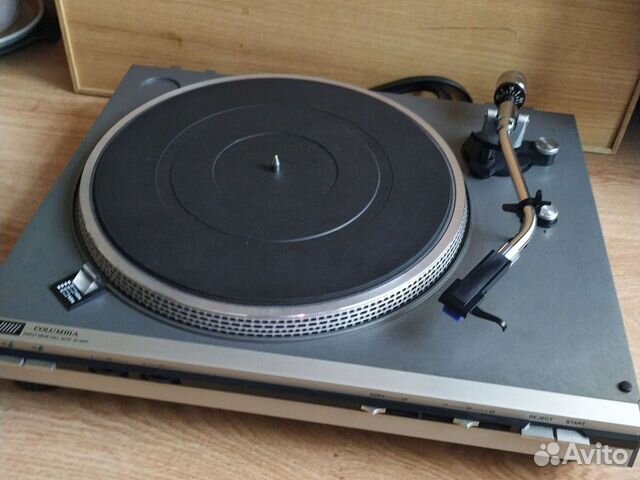 Проигрыватель винила 