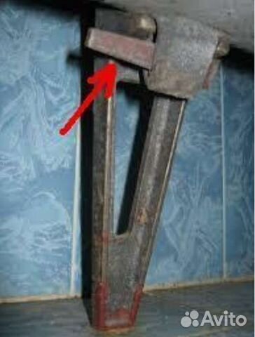 Ножки с клиньями для чугунных ванн СССР