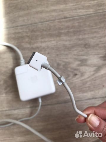 Зарядка для macbook оригинал