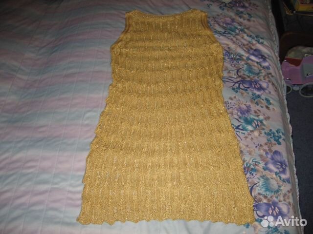 Красивое ажурное платье, золотое, р. 46-48, новое Красивое ажурное платье, золотое, р. 46-48, новое