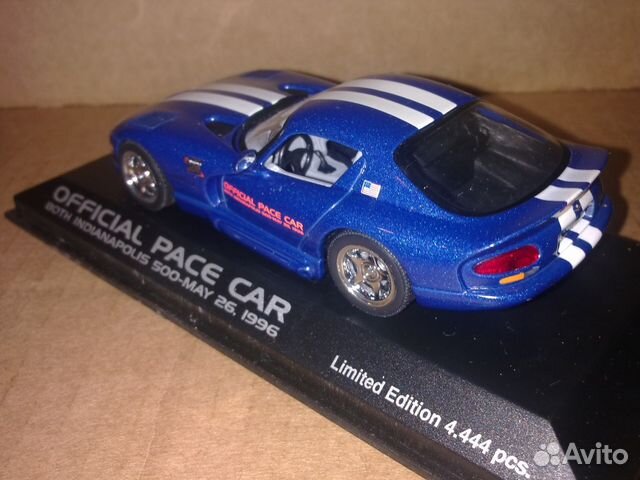 Dodge Viper Pace Car Indy 500 Minichamps 430144023