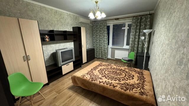 

2-к. квартира, 50 м², 3/5 эт.