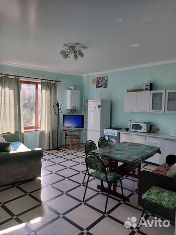 

3-к. квартира, 75 м², 3/4 эт.