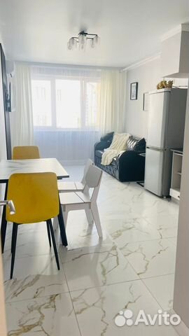 

2-к. квартира, 64 м², 2/9 эт.