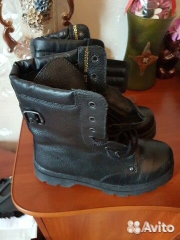 Берцы натуральная кожа(новые ) 39 размер