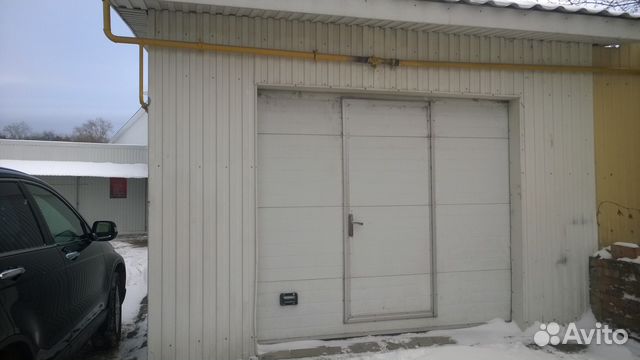 Гараж, > 30 м²