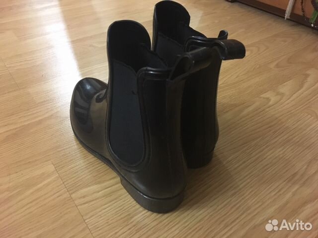 Резиновые полусапожки Reserved Резиновые полусапожки Reserved