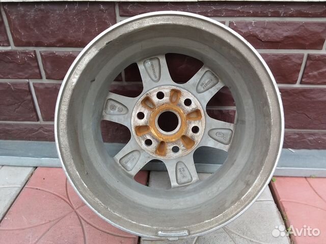 Mitsubishi Pajero колёсный диск R16 Mitsubishi Pajero колёсный диск R16