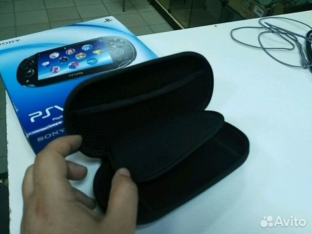 Чехол на PS Vita синий