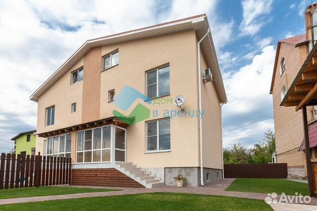 

Коттедж 180 м² на участке 8 сот.