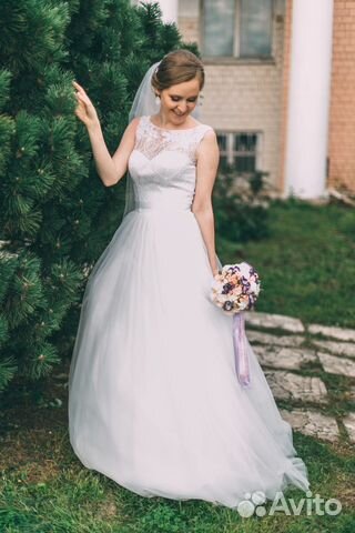 Свадебное платье