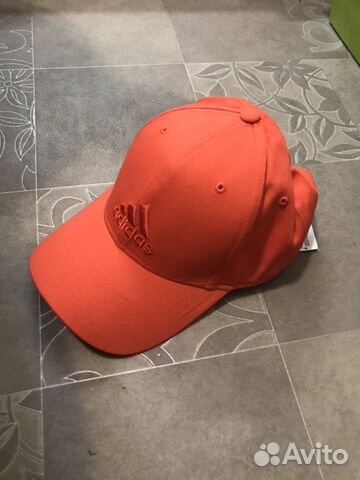 Новая бейсболка Adidas Новая бейсболка Adidas