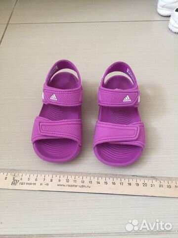 Детские сланцы adidas Детские сланцы adidas