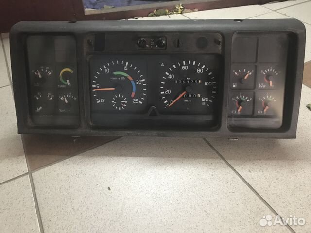 volvo fh12 панель приборов до 2001 г.в. volvo fh12 панель приборов до 2001 г.в.