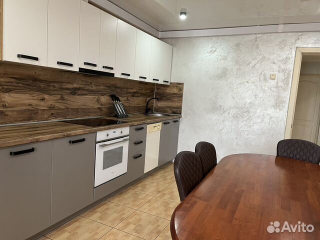 

3-к. квартира, 100 м², 4 кровати