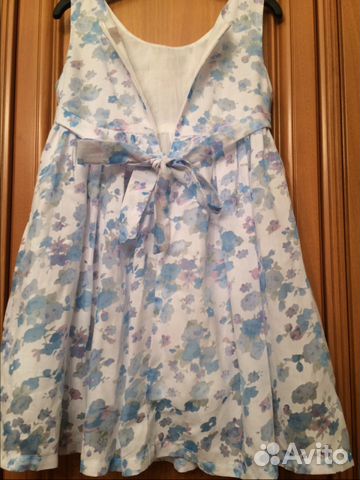 Продаются платья в ассортименте р.110-116 Продаются платья в ассортименте р.110-116