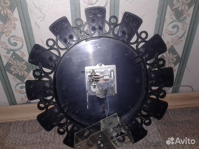 Часы настенные СССР кварцевые