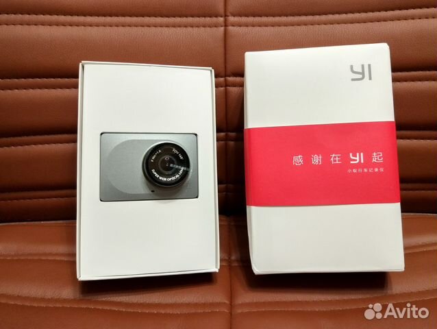 Видеорегистратор Xiaomi YI Car WiFi DVR
