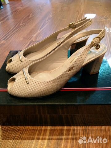 Босоножки Fabiani