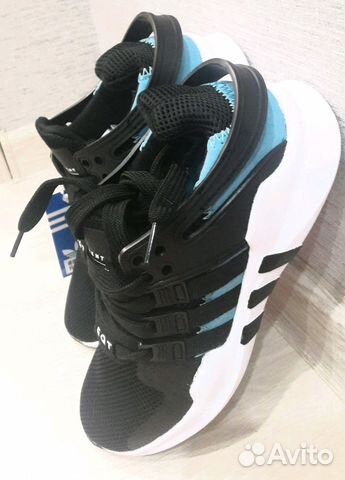 Кроссовки новые Adidas Кроссовки новые Adidas